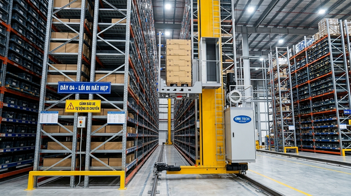 Stacker-Crane Ninh Bình cho kho hàng cao tầng Stacker-Crane Ninh Bình trong kho cao tầng