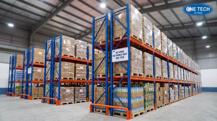 Kệ Double Deep cho kho FMCG cần sức chứa lớn Kệ Double Deep tăng mật độ lưu trữ FMCG tại Ninh Bình